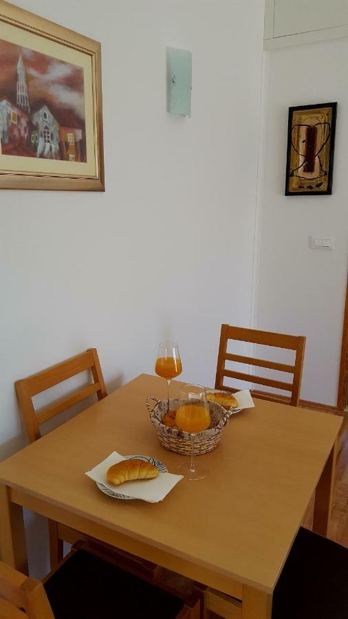 Apartman Relax Марина Экстерьер фото