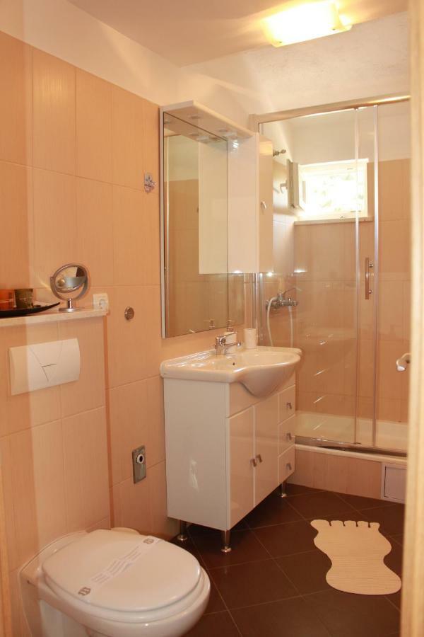 Apartman Relax Марина Экстерьер фото